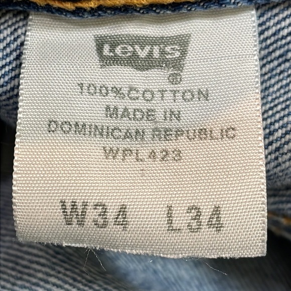 Levi’s 501 Tag Size 34 x 34 Medium Wash Button Fly 5 Pocket Classic Western - Picture 5 of 15